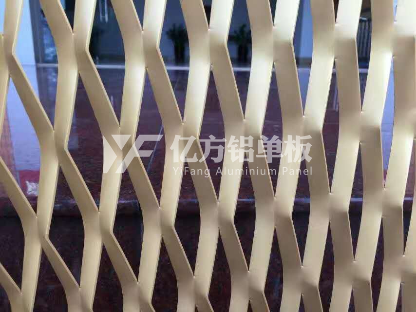 拉網(wǎng)鋁單板